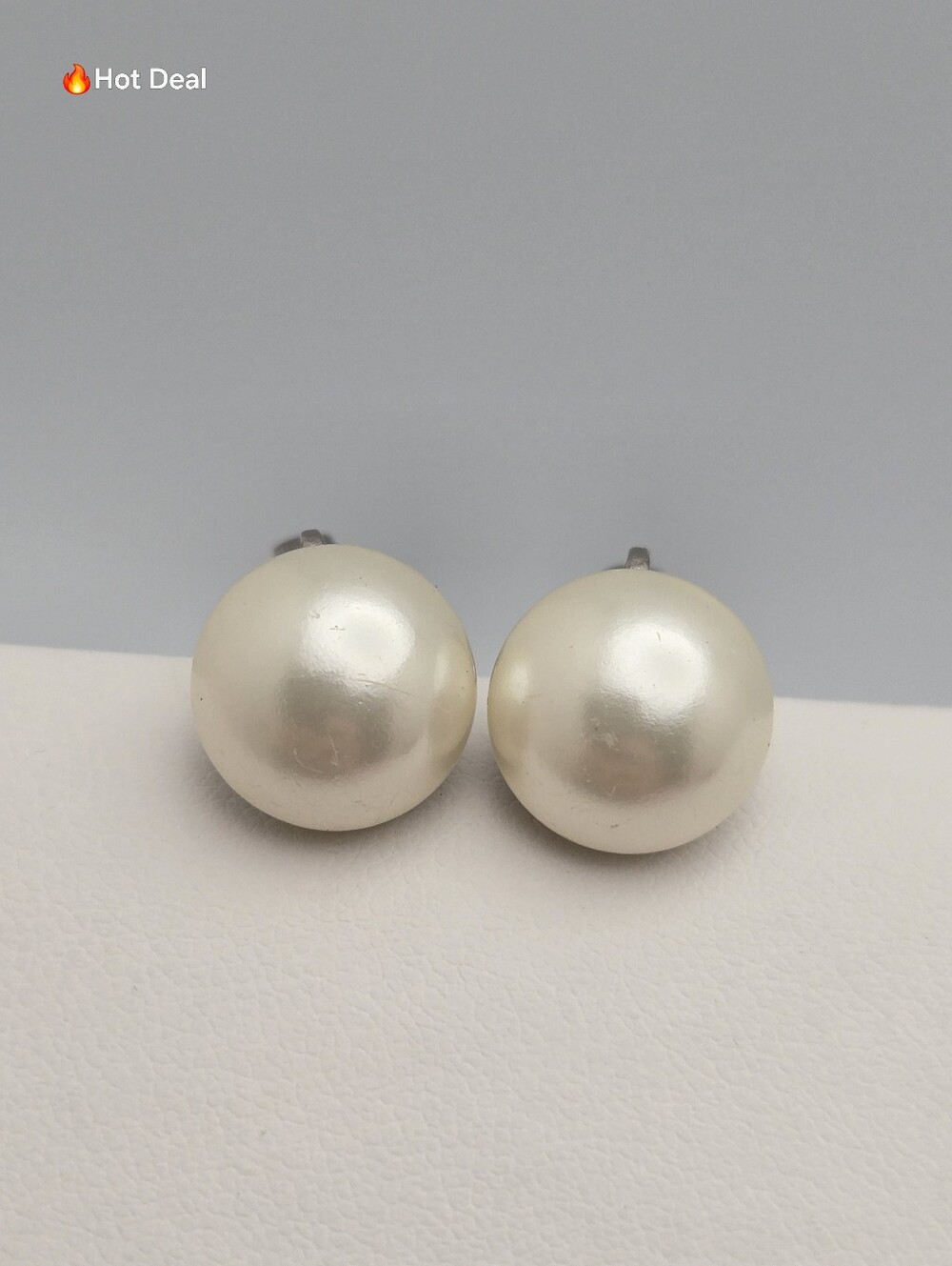 Sarah Coventry Faux Pearl Puffy Button Clip-On Earrings 1/2" Vintage